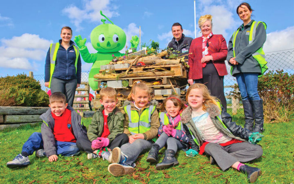 Llanelli school pupils with bug hotel
