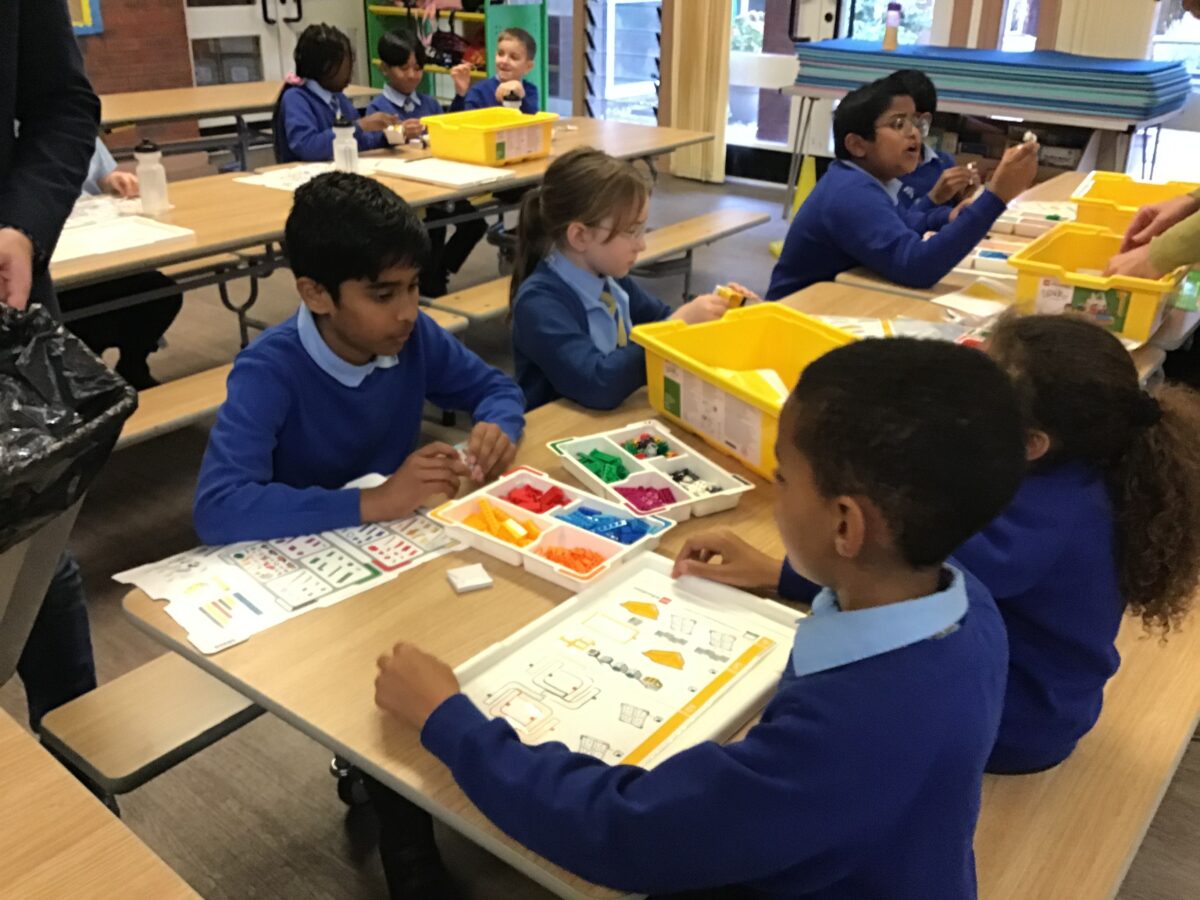 More students use lego to learn coding