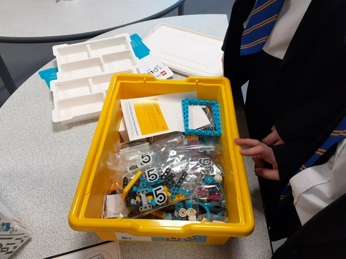 A robot building kit